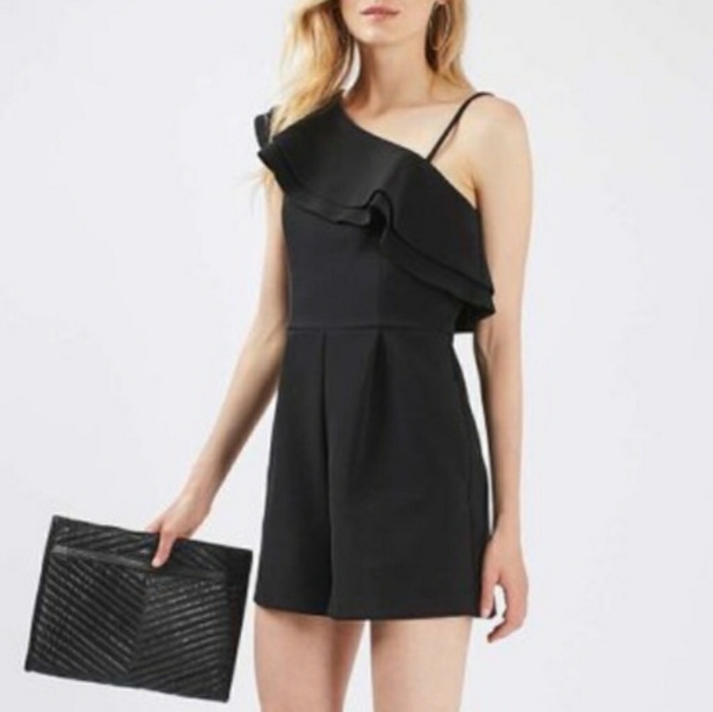 NWT TOPSHOP black romper with ruffle size 6